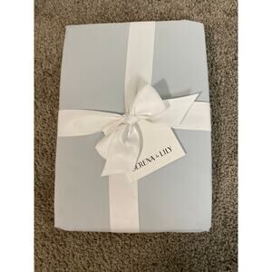 NWT Serena & Lily Essential Percale Fitted Sheet Twin Sheet, Sky Cotton